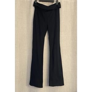 Garage Women’s Roll Waist Black Leggings Size Medium NWOT